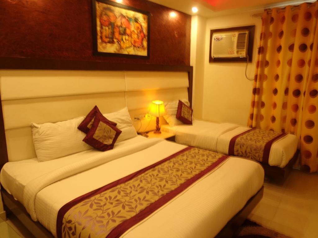 Hotel Station View Opposite New Delhi Railway Екстериор снимка