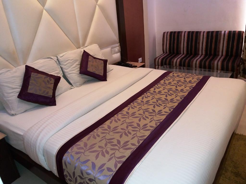 Hotel Station View Opposite New Delhi Railway Екстериор снимка