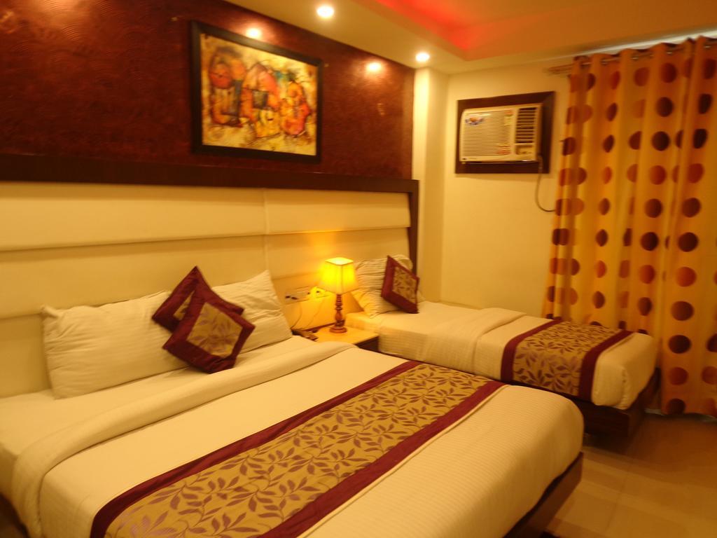 Hotel Station View Opposite New Delhi Railway Екстериор снимка