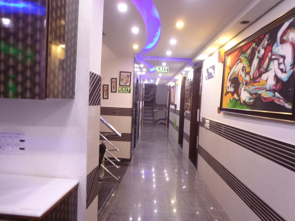 Hotel Station View Opposite New Delhi Railway Екстериор снимка